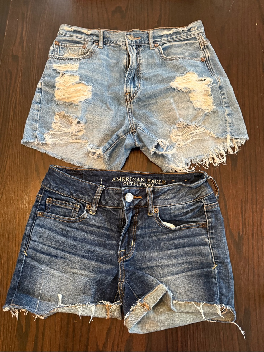 American Eagle Shorts Size 2 Bundle Shortie & 90s Boyfriend Distressed Denim